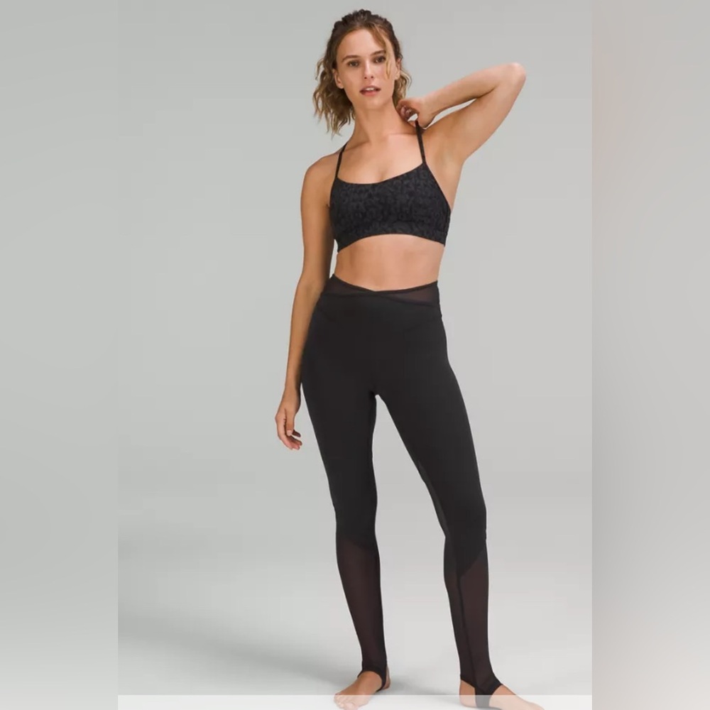 Lululemon Nulu and Crisscross Mesh Black  Stirrup Tight Size 2